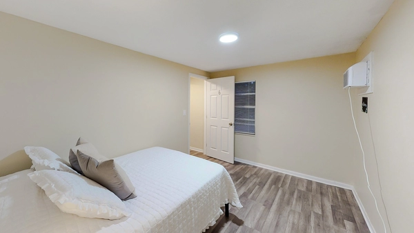 Coliving in Ybor City - Central Tampa, Tampa