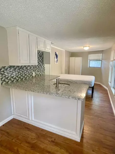 Coliving in DeSoto - Sw Dallas, Dallas