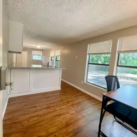 Coliving in DeSoto - Sw Dallas, Dallas