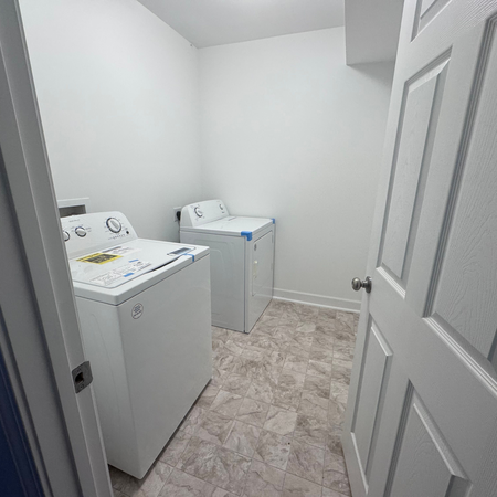 Coliving in Woodcroft - Durham, Raleigh