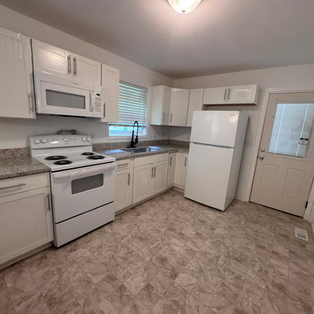 Coliving in Woodcroft - Durham, Raleigh