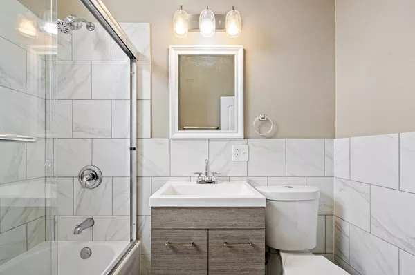 3 bedrooms apartment for rent in Humboldt Park - West Side, Chicago