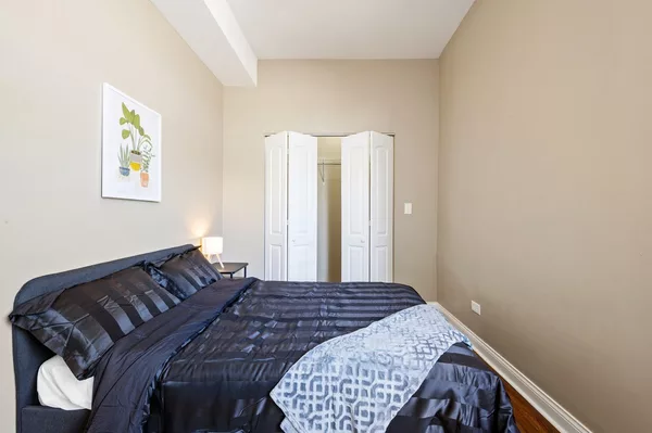 3 bedrooms apartment for rent in Humboldt Park - West Side, Chicago
