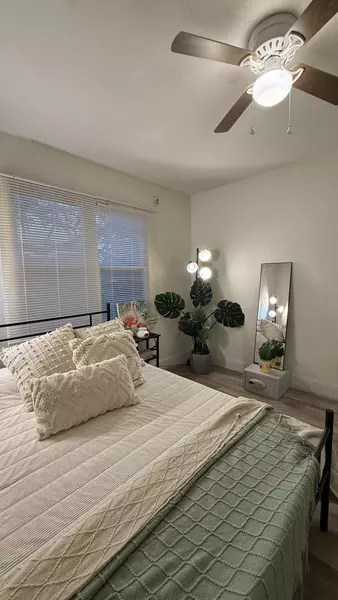 Coliving in Holden Heights - Central Orlando, Orlando