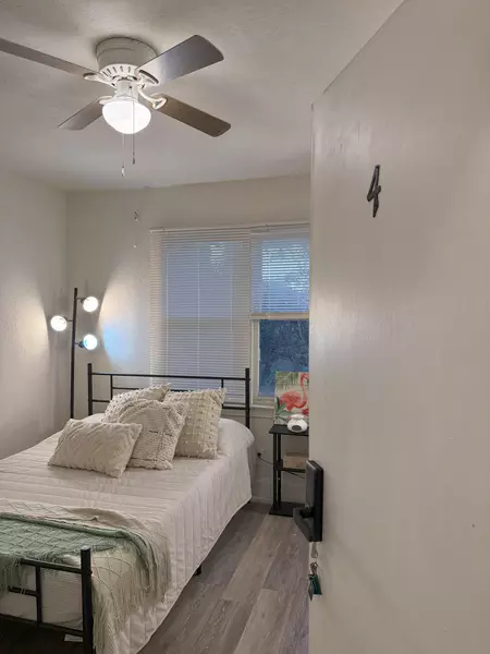 Coliving in Holden Heights - Central Orlando, Orlando