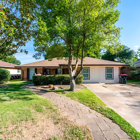 Coliving in Aldine City - Ne Houston, Houston