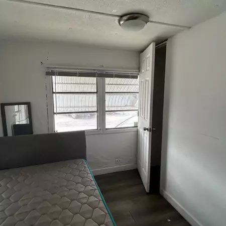 Coliving in Hallandale Beach - Broward County, Miami