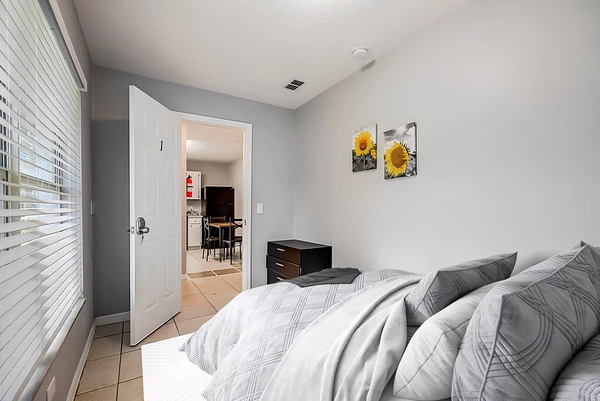 Coliving in University Square - North Tampa, Tampa