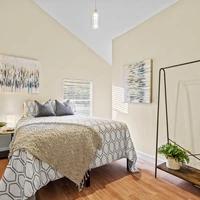 Coliving in Live Oaks Square - East Tampa, Tampa