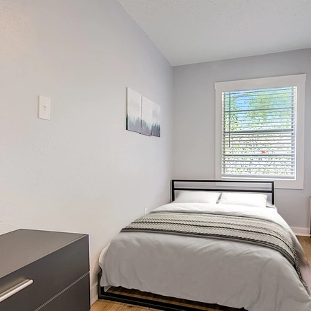 Coliving in Grant Park Tampa - East Tampa, Tampa