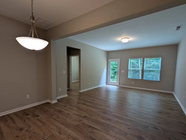 Coliving in West Sugar Creek - North Charlotte, Charlotte