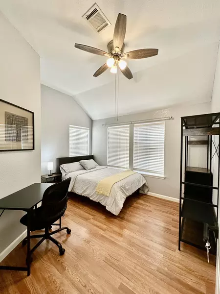 Coliving in Cinco Ranch - West Houston, Houston