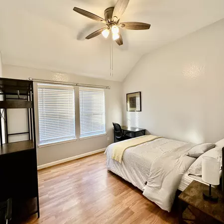 Coliving in Cinco Ranch - West Houston, Houston