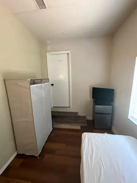 Coliving in Wolf Creek - Sw Dallas, Dallas