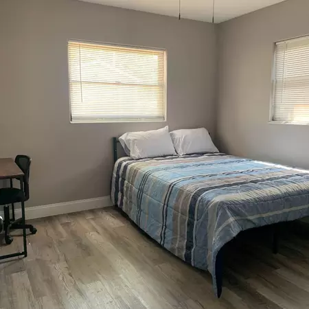 Coliving in Macfarlane Park - West Tampa, Tampa
