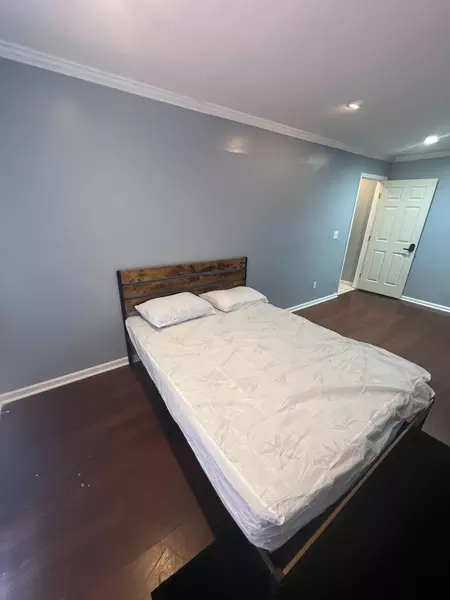 Coliving in Hickory Grove - East Charlotte, Charlotte