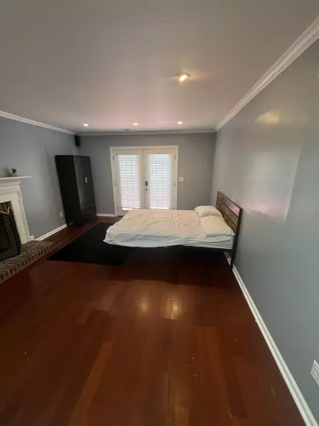 Coliving in Hickory Grove - East Charlotte, Charlotte
