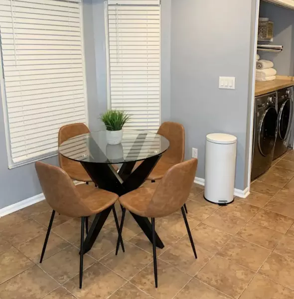 Coliving in Hickory Grove - East Charlotte, Charlotte