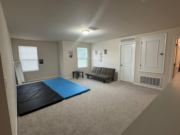 Coliving in Bryson Village - Outer Triangle, Raleigh