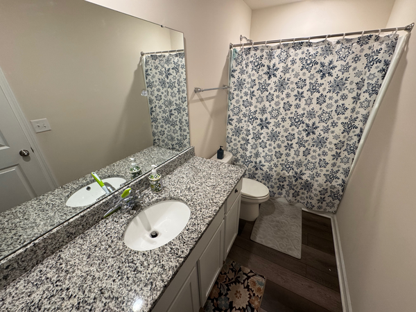 Coliving in Bryson Village - Outer Triangle, Raleigh
