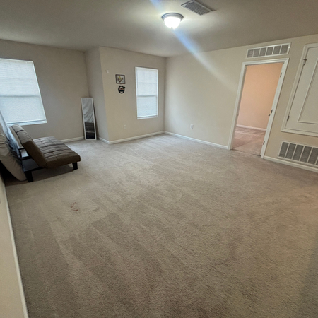 Coliving in Bryson Village - Outer Triangle, Raleigh