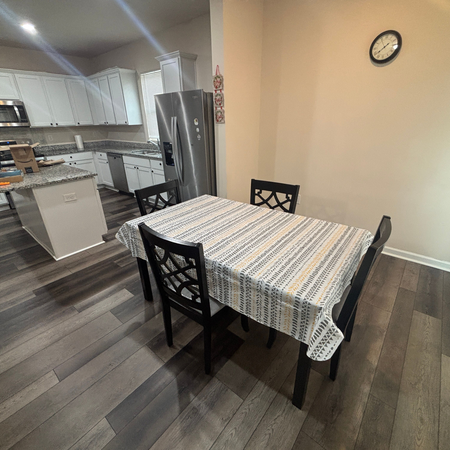 Coliving in Bryson Village - Outer Triangle, Raleigh