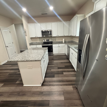Coliving in Bryson Village - Outer Triangle, Raleigh