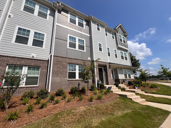 Coliving in Eagle Lake - West Charlotte, Charlotte