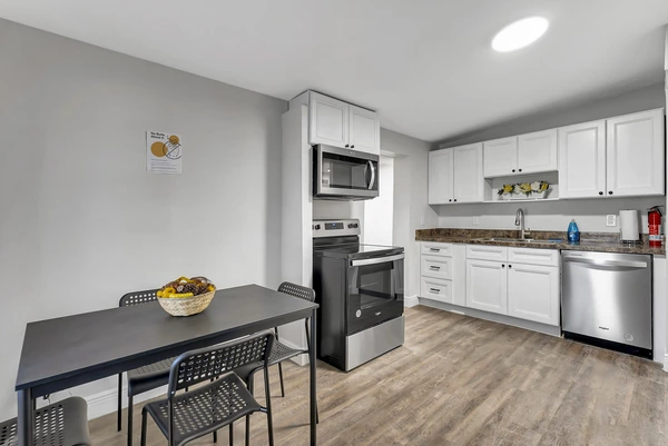 Coliving in Riverview - East Tampa, Tampa