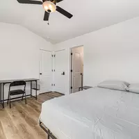 Coliving in Westchester - West Charlotte, Charlotte