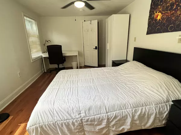 Coliving in Fells Point - Baltimore Metro Area, Washington DC