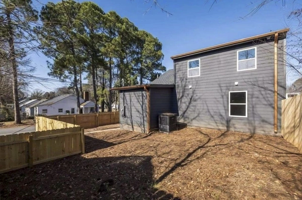 Coliving in Just Us - West Atl, Atlanta