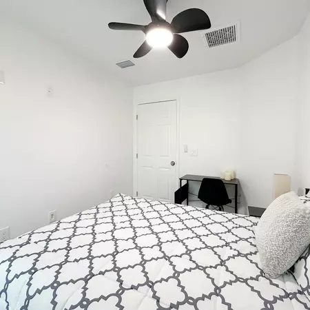 Coliving in Grant Park Tampa - East Tampa, Tampa