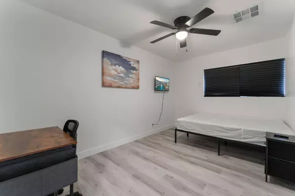 Coliving in North Las Vegas - North Las Vegas, Las Vegas