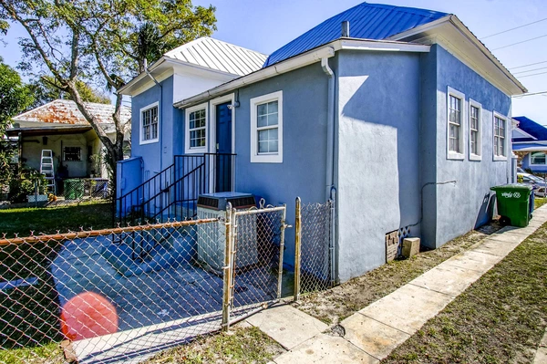 Coliving in Macfarlane Park - West Tampa, Tampa