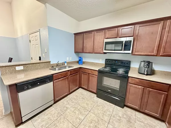 Coliving in Deerwood - Southside, Jacksonville