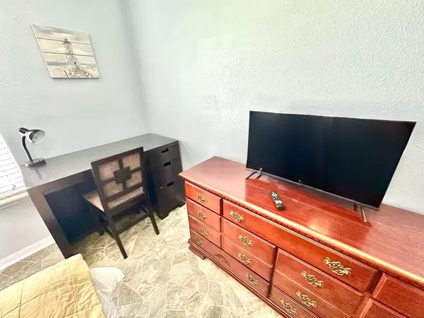 Coliving in Deerwood - Southside, Jacksonville
