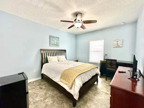 Coliving in Deerwood - Southside, Jacksonville