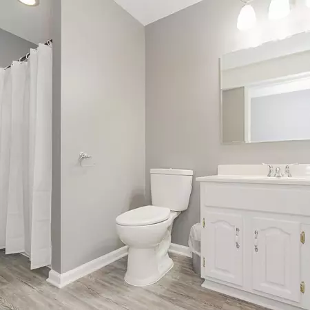 Coliving in Independence - Outer KCMO, Kansas City