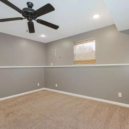 Coliving in Independence - Outer KCMO, Kansas City