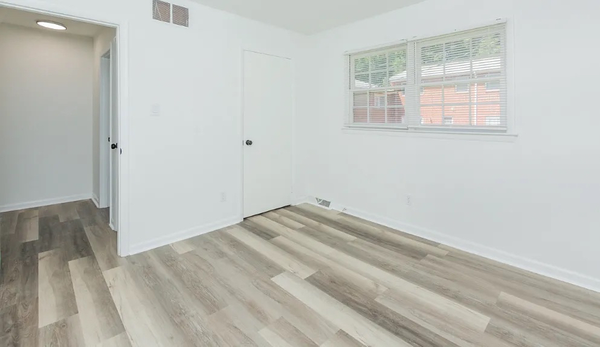 Coliving in Carrboro - Chapel Hill, Raleigh