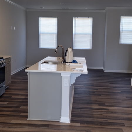 Coliving in Apex - Outer Triangle, Raleigh