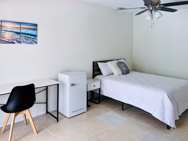 Coliving in Azalea Park - East Orlando, Orlando