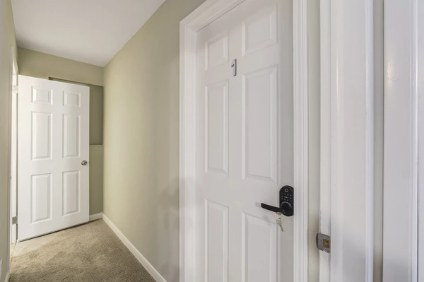 Coliving in Cedar Hills - Westside, Jacksonville
