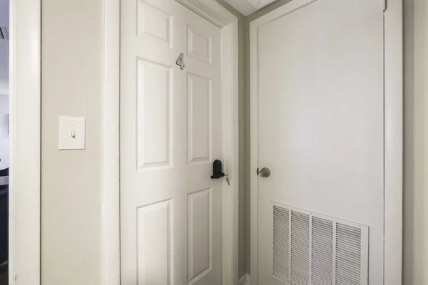 Coliving in Cedar Hills - Westside, Jacksonville