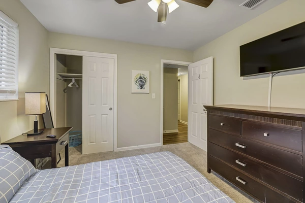 Coliving in Cedar Hills - Westside, Jacksonville