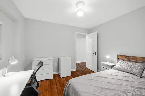 Coliving in Cedar Hills - Westside, Jacksonville