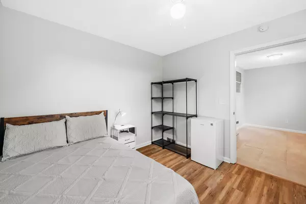 Coliving in Cedar Hills - Westside, Jacksonville