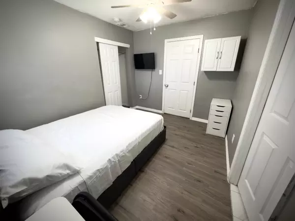Coliving in Port Orange - Outer Orlando, Orlando