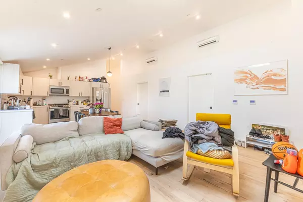 Coliving in Northeast Los Angeles - Central Los Angeles, Los Angeles
